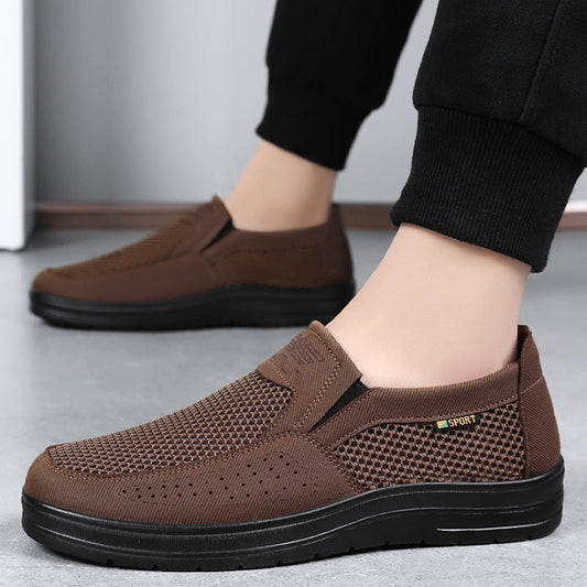 Colores sólidos con zapatos transpirables para hombres